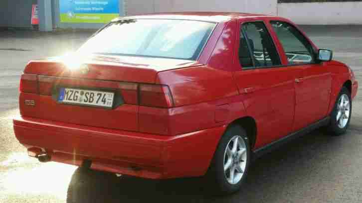 Alfa Romeo 155 1.7 T.S. 115PS rot Tüv 2018