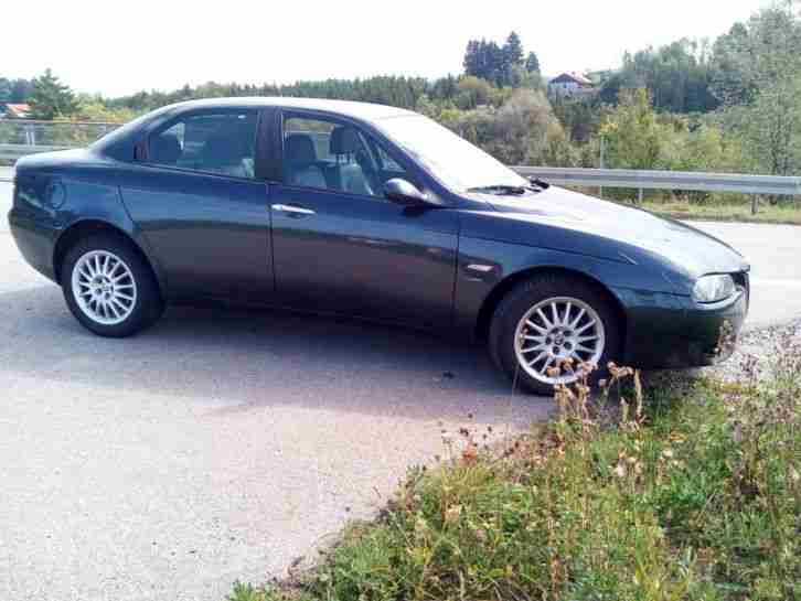 Alfa Romeo 156