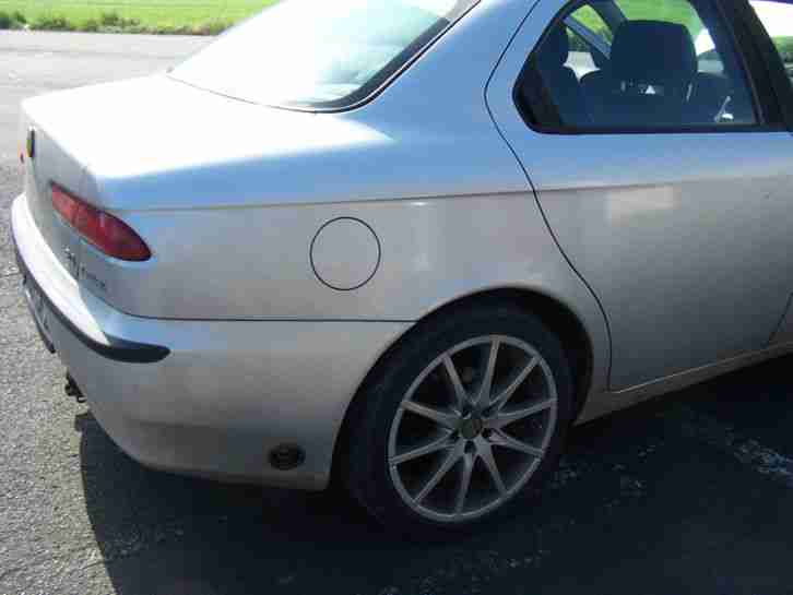 Alfa Romeo 156 2.0 16V Twin Spark mit Gasanlage