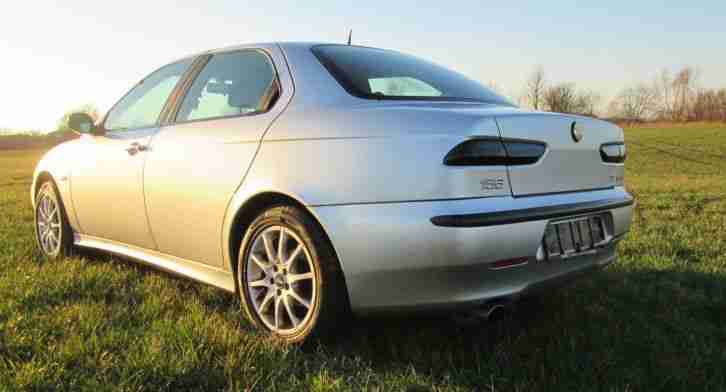 Alfa Romeo 156 2.0TS Tüv Neu