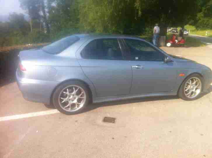 Alfa Romeo 156 2.5 V6 Distinctive