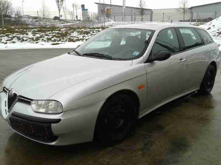 Alfa Romeo 156 Sportwagon 2.4 JTD 1. Hand Tüv 01/2017 152"KM Leder