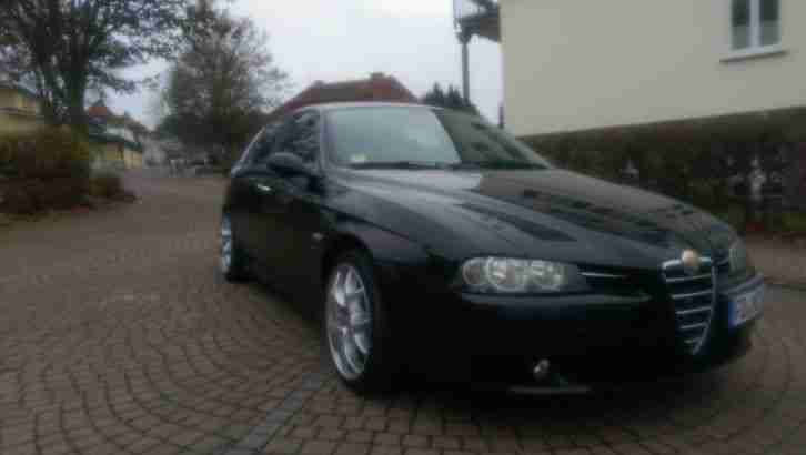 Alfa Romeo 156 Sportwagon 2.4 JTD 20V M-JET Distinctive 175PS 6Gang Bose Leder