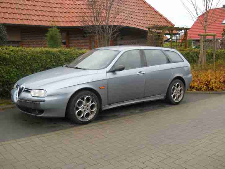 Alfa Romeo 156