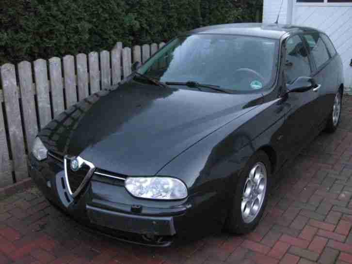 Alfa Romeo 156 Sportwagon V6 LPG Leder Bose Soundanlage Eibach Fahrwerk