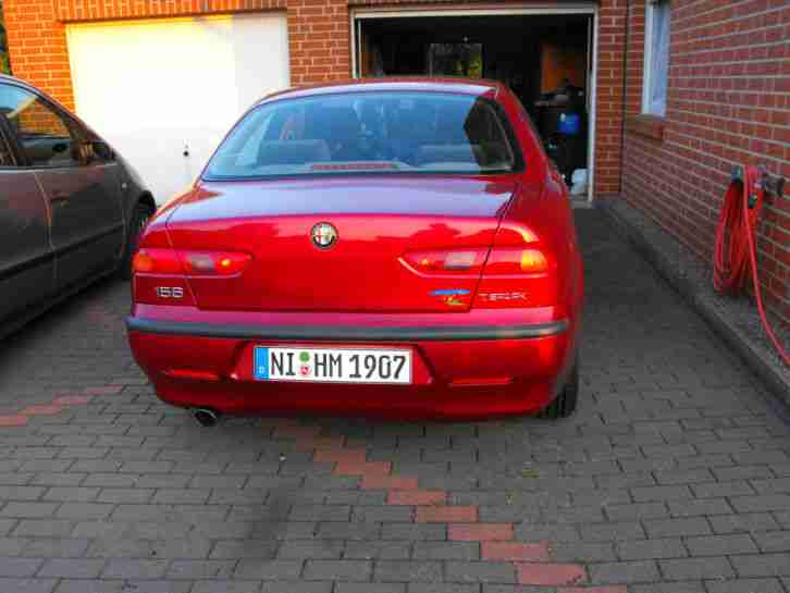 Alfa Romeo 156