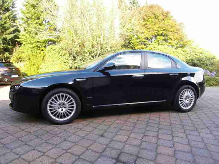 Alfa Romeo 159 2, 4 JTDM 20V Distinctive, erst