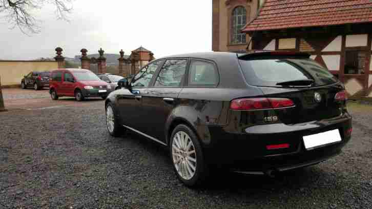 Alfa Romeo 159 Sportwagon 1.9 JTDM 16V 150PS DPF Tüv/Au neu 6-Gang Top gepflegt*