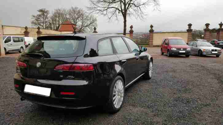 Alfa Romeo 159 Sportwagon 1.9 JTDM 16V 150PS DPF Tüv/Au neu 6-Gang Top gepflegt*