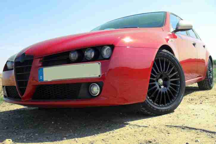 Alfa Romeo 159 Sportwagon 1.9 JTS 16V Großer Navi Rot Schwarz Tuning
