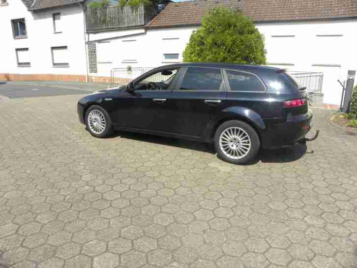 Alfa Romeo 159 Sportwagon 3,2 Q 4 Kombi Allrad 19% MwSt ausweisbar Netto 4999.-