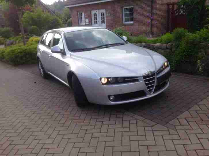 Alfa Romeo 159 Sportwagon TÜV Au Neu Diesel Euro 4