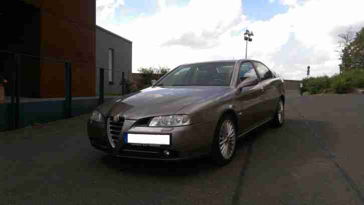 Alfa Romeo 166 2.4 JTD 20V M-JET 175PS 6Gang Xenon-17Zoll *Motor - Überholt*