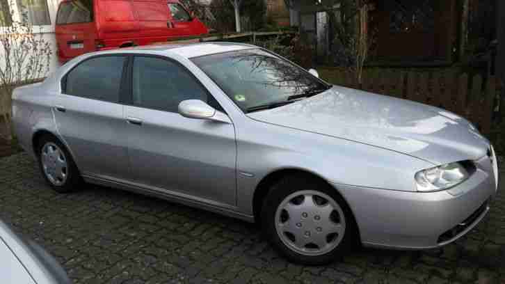 Alfa Romeo 166 2.4 jtd 20v distinctive TÜV/AU 01.2017