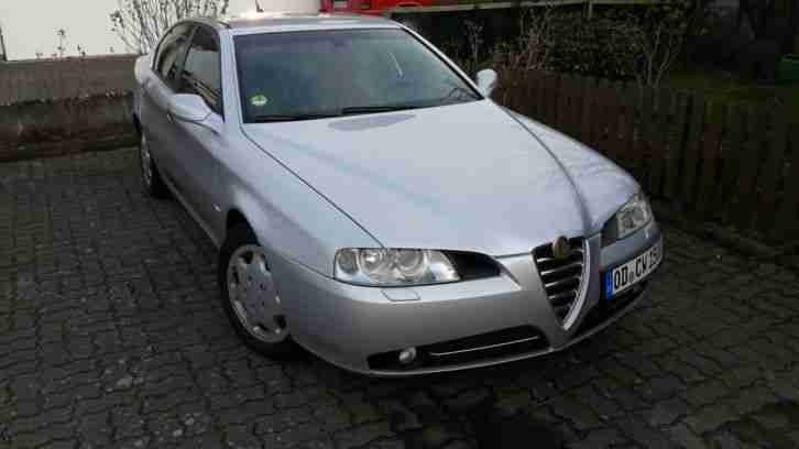 Alfa Romeo 166 2.4 jtd 20v distinctive TÜV/AU 01.2017