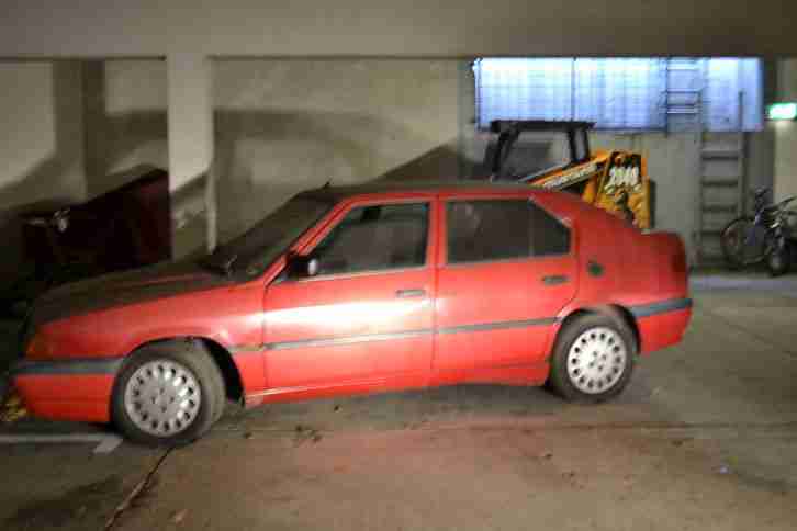 Alfa Romeo 33 16 V Boxer Rot BJ 1990 Facelift Nuovo Baureihe 907