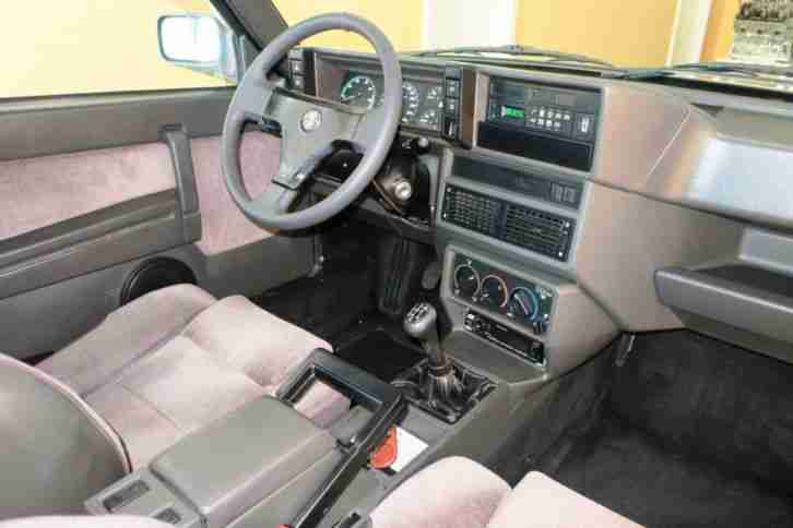 Alfa Romeo 75 3.0 V6 America