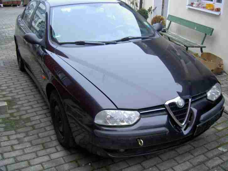 Alfa Romeo Emblem aus Stoff