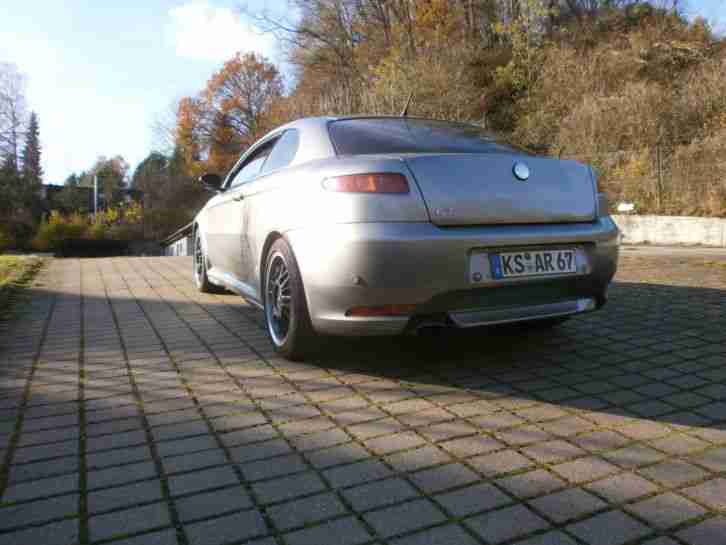 Alfa Romeo GT 1.9 JTD M-Jet Novitec Scheckheft
