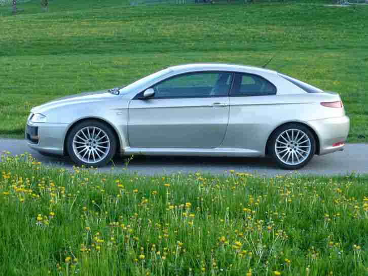 Alfa Romeo GT 2.0 JTS