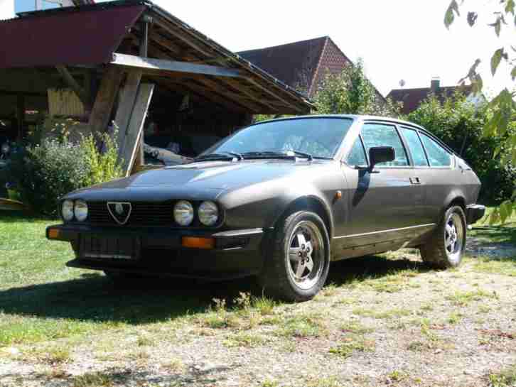 Alfa Romeo GTV 6