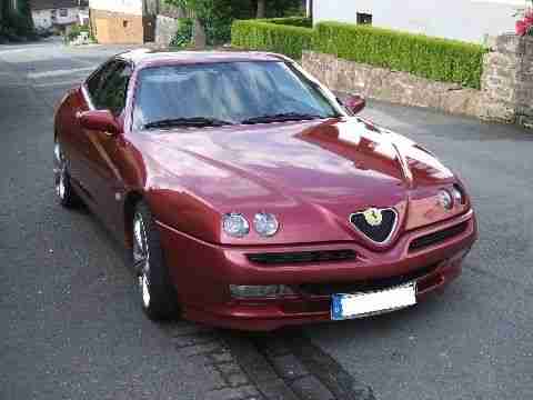 Alfa Romeo GTV