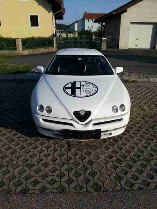 Alfa Romeo GTV Sport Coupe Turbo Spider