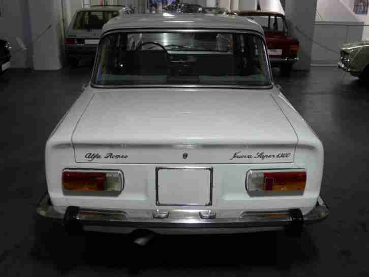 Alfa Romeo Giulia Super Nuova 1300