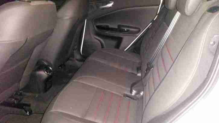 Alfa Romeo Giulietta 1.4 TB MultiAir 16V TCT 170PS – 64.000 km