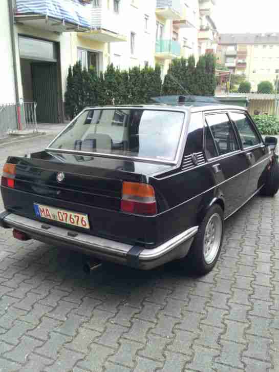 Alfa Romeo Giulietta 1980 Schwarz