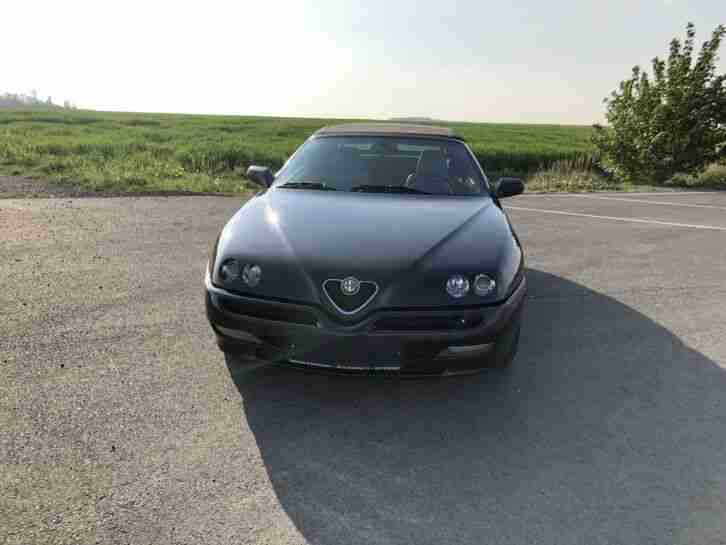 Alfa Romeo Spider 916 2.0 Twin Spark