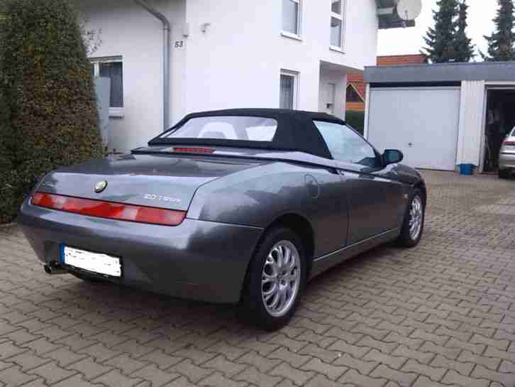 Alfa Spider 2.0 TS EZ 07 98 ca.98000km graumetallic 155