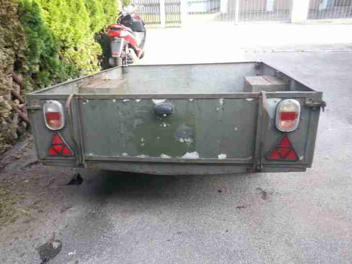 Anhänger Oldtimer Bj 1962 für Vw Bus Bulli mit Lichter vom Bulli