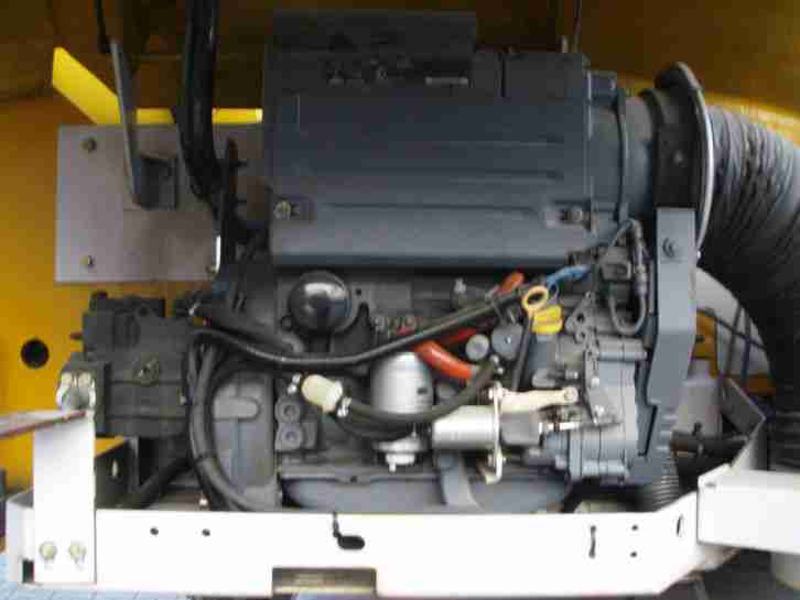 Arbeitsbühne Hubarbeitsbühne Haulotte H14TX Allrad 4x4 Selbstfahrer