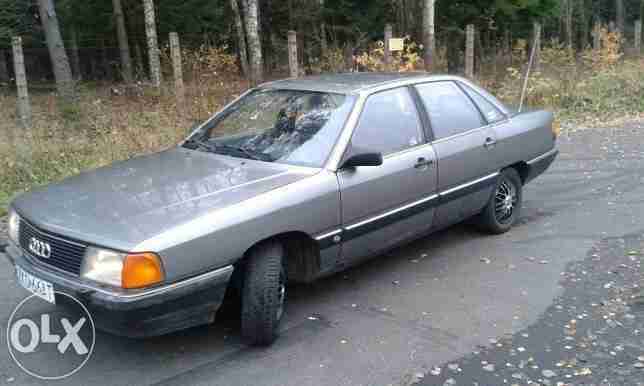 Audi 100 2.2i Oldtimer