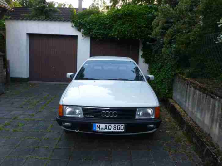 Audi 100 quattro