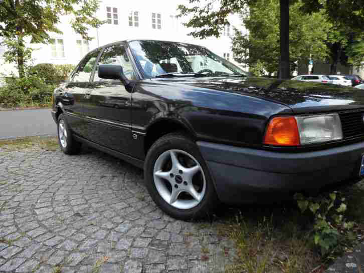 Audi 80 B3 1,6l. 51KW Schwarzmet. EZ. 7/90 155Tkm Euro3 TÜV 4/17 Super Zustand