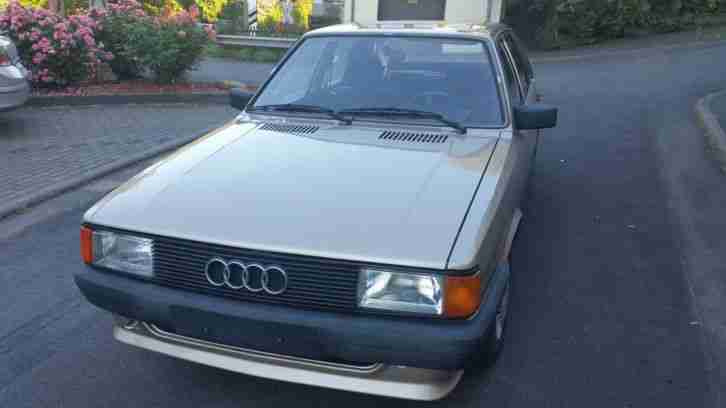 Audi 80 Bj 1985 Oldtimer aus erste Hand Typ81, wenig nur 145000 Kilometer,