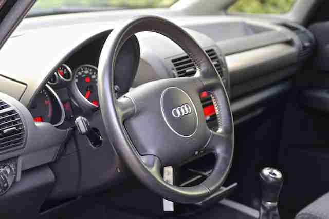 Audi A2 1.4*Klimatronik*17 Zoll Alufelgen S-Line*