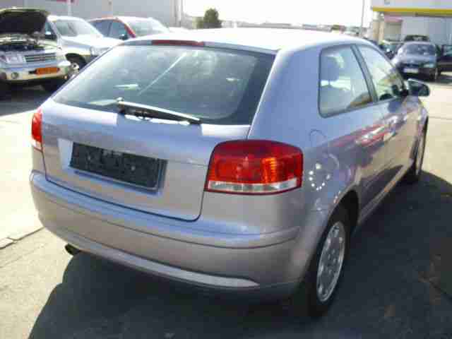 Audi A3 1.6 Ambiente