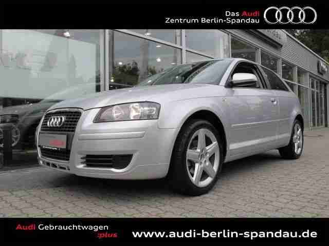 Audi A3 1.6 Attraction Klimaautomatic