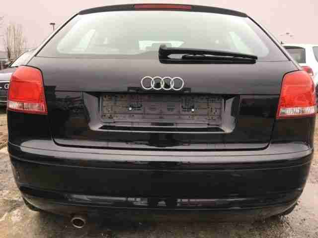 Audi A3 1.6 Attraction / Klimaautomatik, Scheckheft