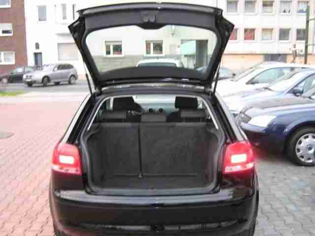 Audi A3 1.6 Attraction - Top-Zustand !!