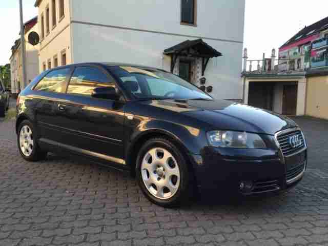Audi A3 1.6 FSI Attraction 6 Gang SH Tiefer ABT