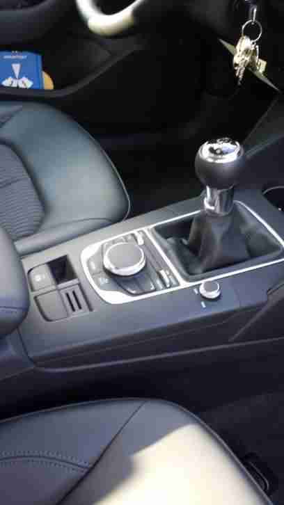 Audi A3 1.6 TDI Ambiente Xenon Leder Anschlussgarantie bis 2018