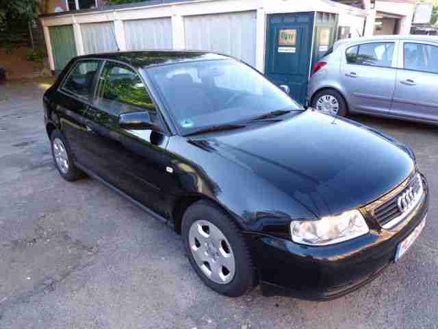 Audi A3 1.8 Attraction 1HAND Klimaautomatik Alcantara