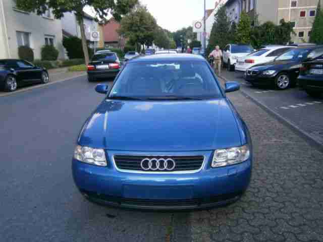 Audi A3 1.8 T Ambition/5TÜRIG/KLIMA/1:HAND/TOP!!!