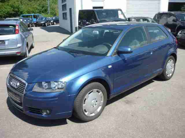Audi A3 2.0 FSI Ambiente Klimaautomatik