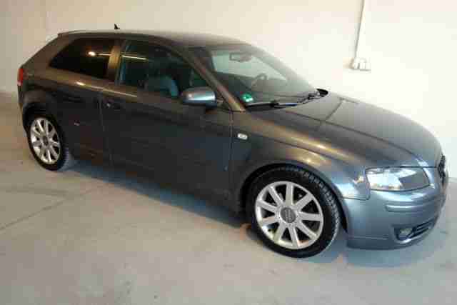Audi A3 2.0 FSI S Line Sportpaket Leder/Navi/17-Zoll