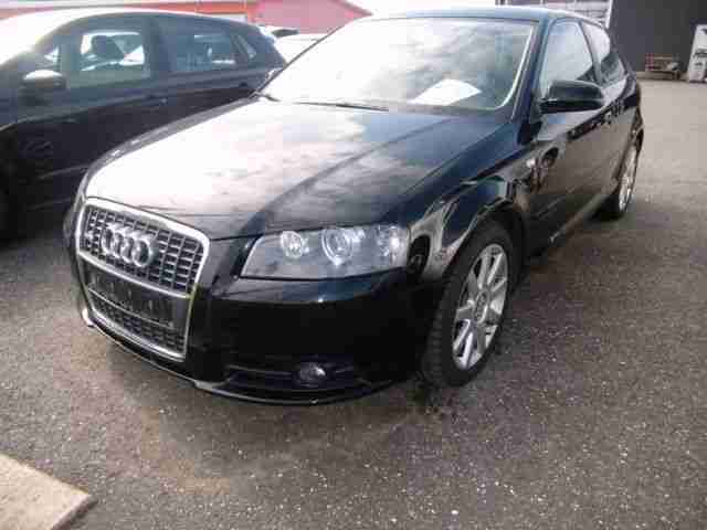 A3 2.0 TDI DPF (DSG) S tronic S Line Sportpaket